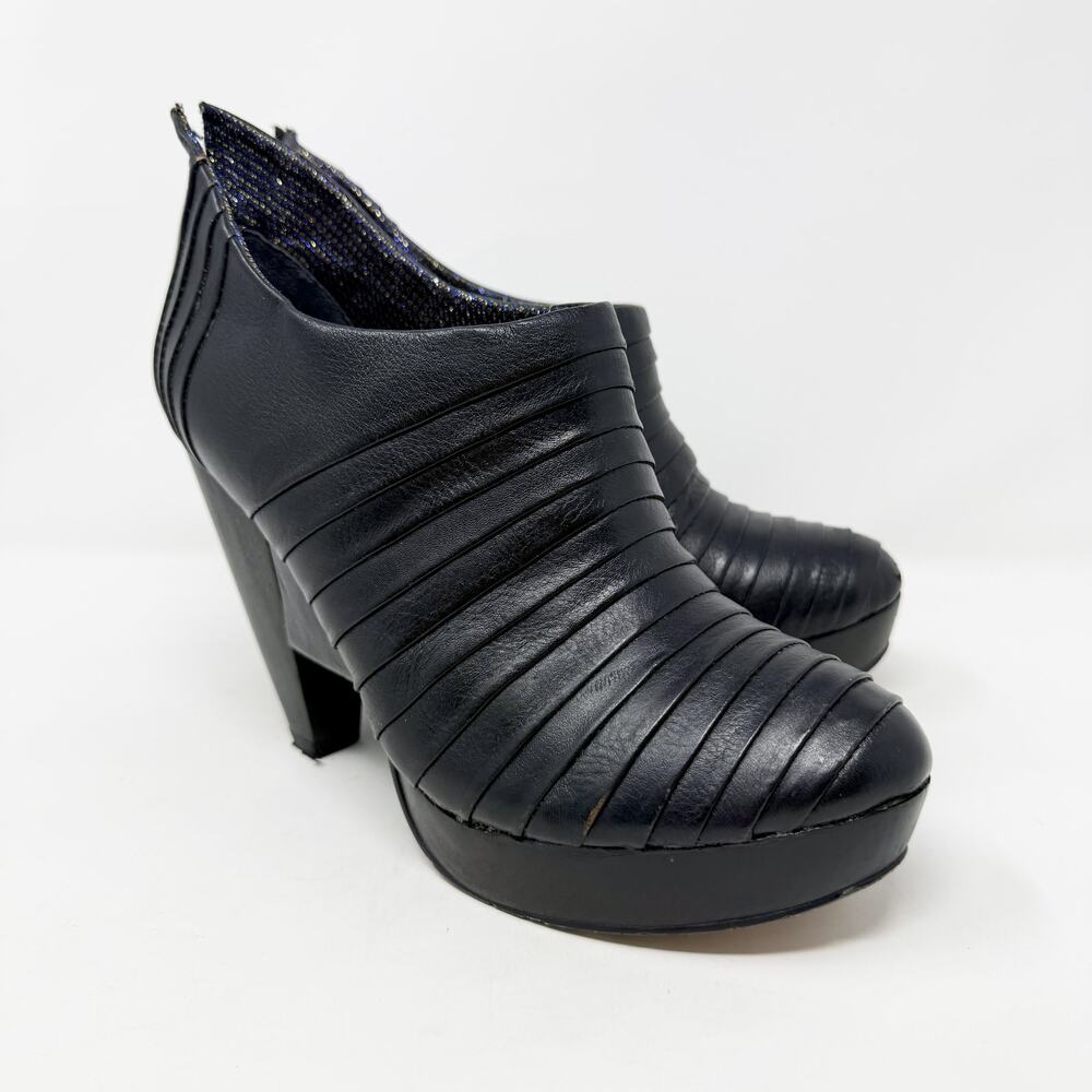 Irregular Choice Black Leather High Heel Booties Women's Size 8.5 EUC